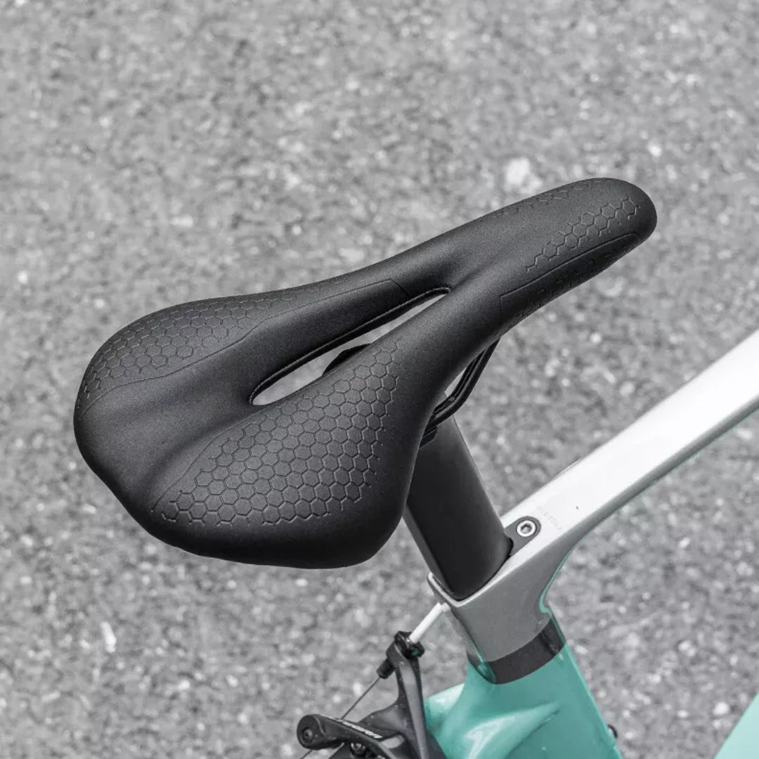 Pressure-Relief Endurance Saddle